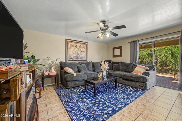 6747 N 75TH Drive, Glendale, AZ 85303