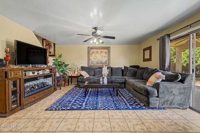 6747 N 75TH Drive, Glendale, AZ 85303