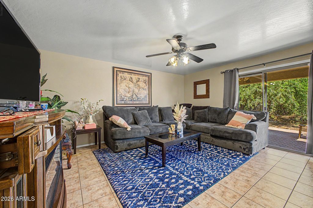 6747 N 75TH Drive, Glendale, AZ 85303 — photo 3