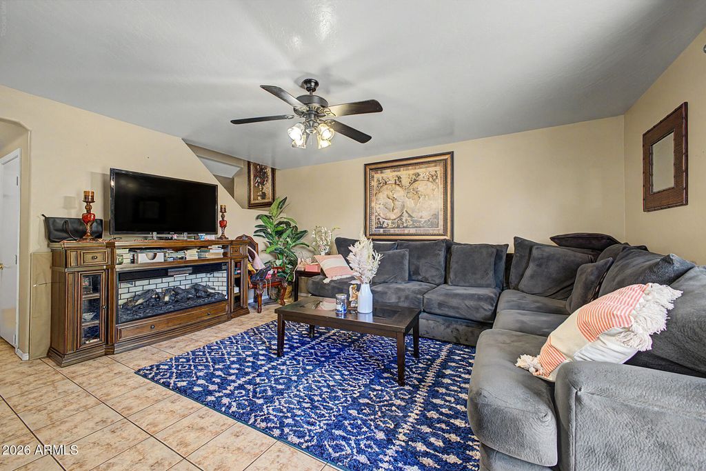 6747 N 75TH Drive, Glendale, AZ 85303 — photo 5