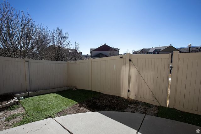 331 E SEAGULL LN, Saratoga Springs, UT 84045