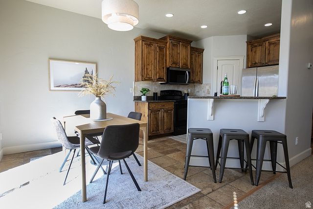 331 E SEAGULL LN, Saratoga Springs, UT 84045