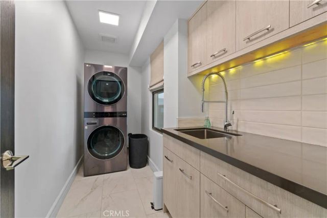 802 Bard Street, Hermosa Beach, CA 90254