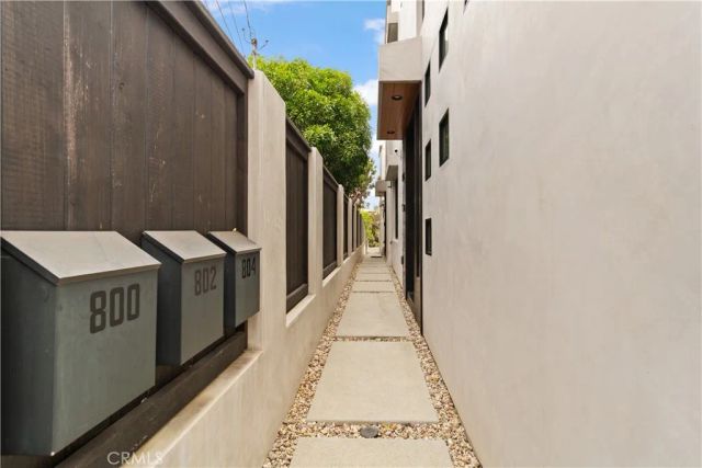802 Bard Street, Hermosa Beach, CA 90254