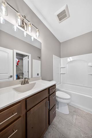 212 Bluegrass Pasture Court, Wentzville, MO 63386