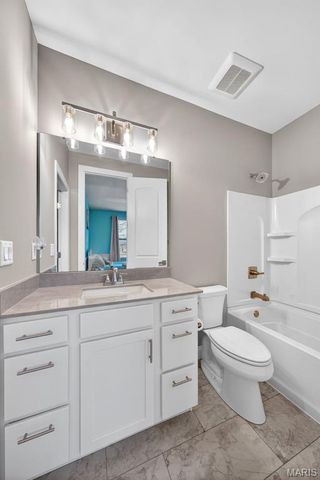 212 Bluegrass Pasture Court, Wentzville, MO 63386