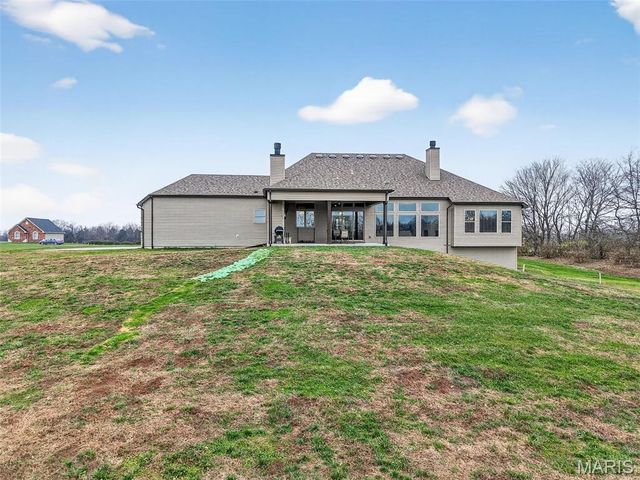 212 Bluegrass Pasture Court, Wentzville, MO 63386