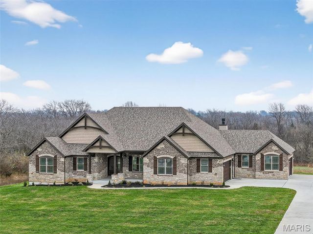 212 Bluegrass Pasture Court, Wentzville, MO 63386