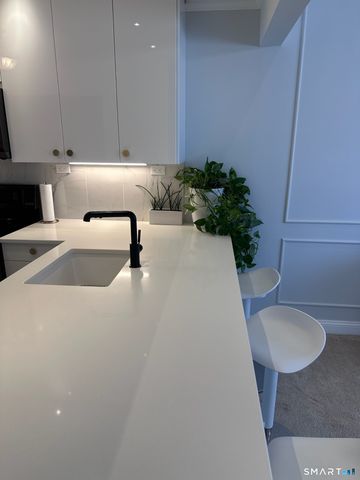 163 South Street 85, Danbury, CT 06810