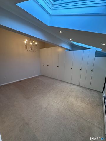 163 South Street 85, Danbury, CT 06810