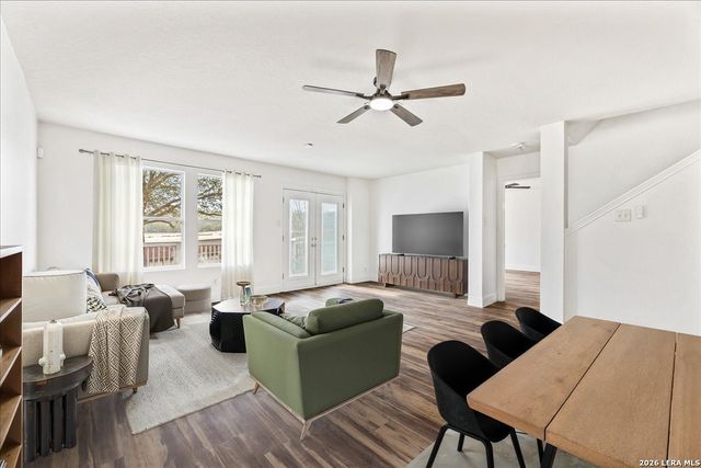 6718 Loma Vino, San Antonio, TX 78233