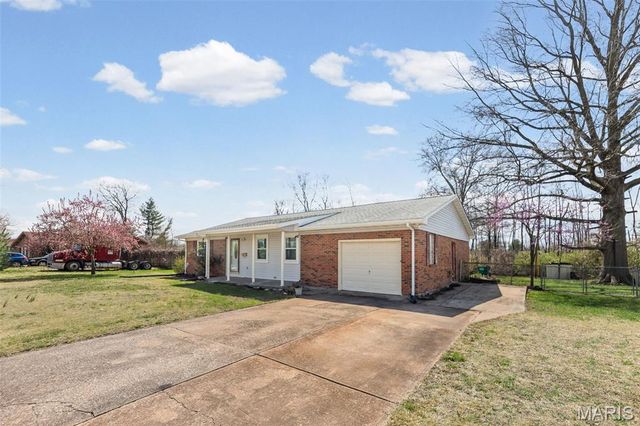 1204 Price Street, Cahokia, IL 62206