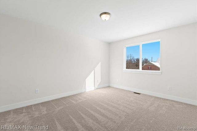 8511 Joseph Street, Commerce Twp, MI 48382