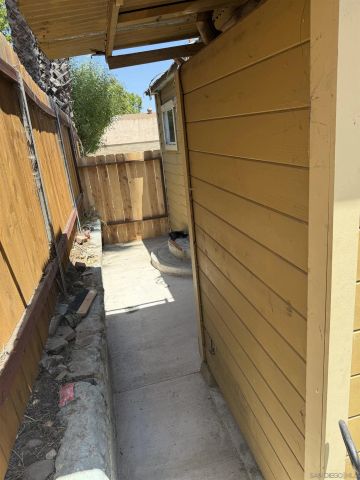 1207 E 8th, National City, CA 91950