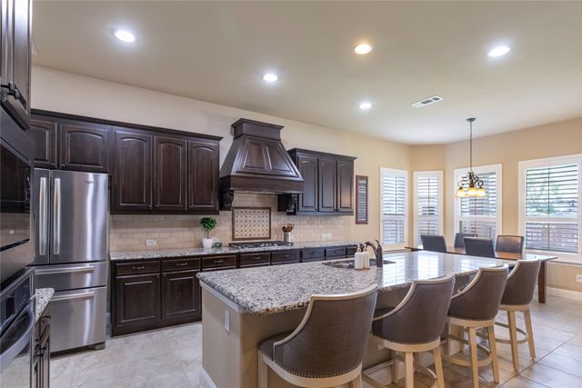 9713 Bowman Drive, Fort Worth, TX 76244