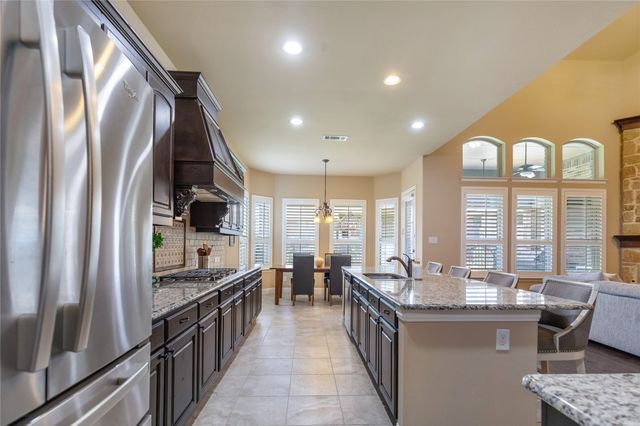9713 Bowman Drive, Fort Worth, TX 76244