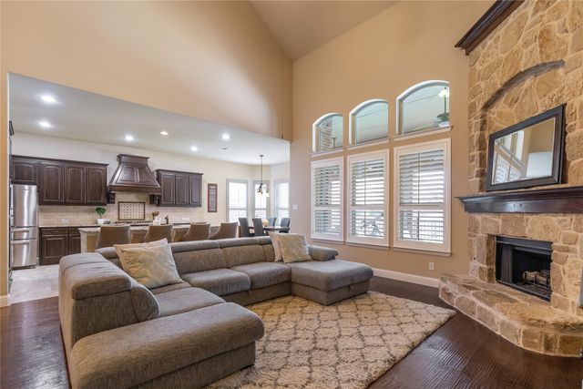 9713 Bowman Drive, Fort Worth, TX 76244
