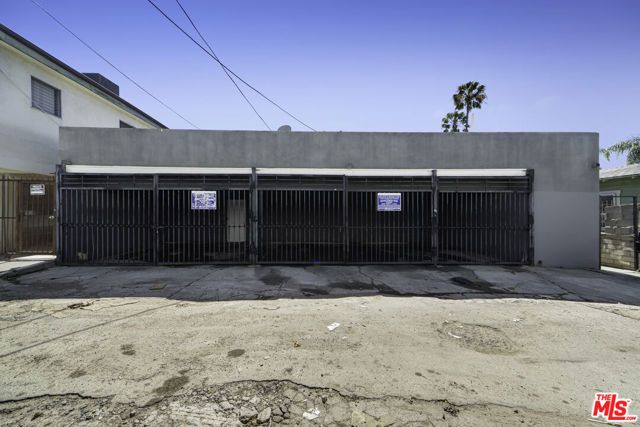 6127 Romaine Street, Los Angeles, CA 90038