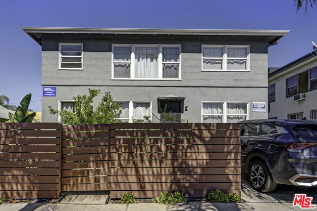 6127 Romaine Street, Los Angeles, CA 90038