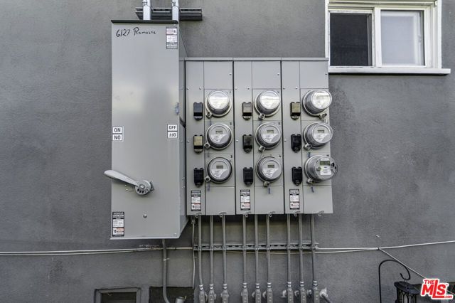 6127 Romaine Street, Los Angeles, CA 90038