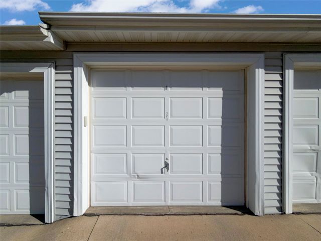 1335 SE Florence Drive 308, Waukee, IA 50263