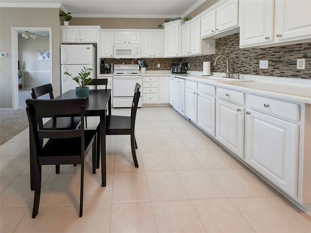 1335 SE Florence Drive 308, Waukee, IA 50263