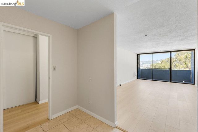 555 Pierce St 804, Albany, CA 94706
