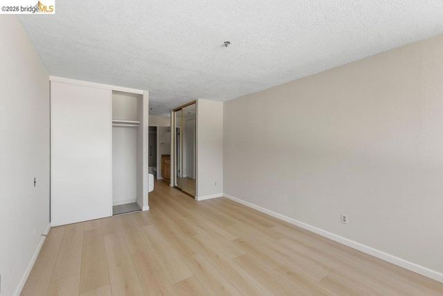 555 Pierce St 804, Albany, CA 94706