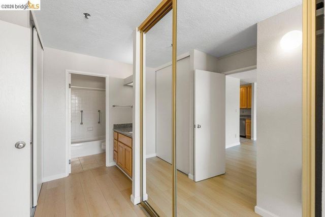 555 Pierce St 804, Albany, CA 94706
