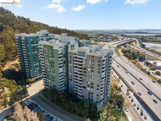 555 Pierce St 804, Albany, CA 94706