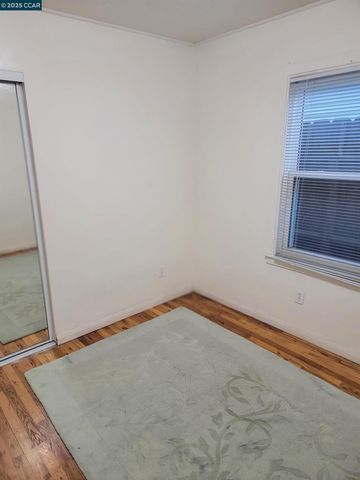 2717 21St St, San Pablo, CA 94806