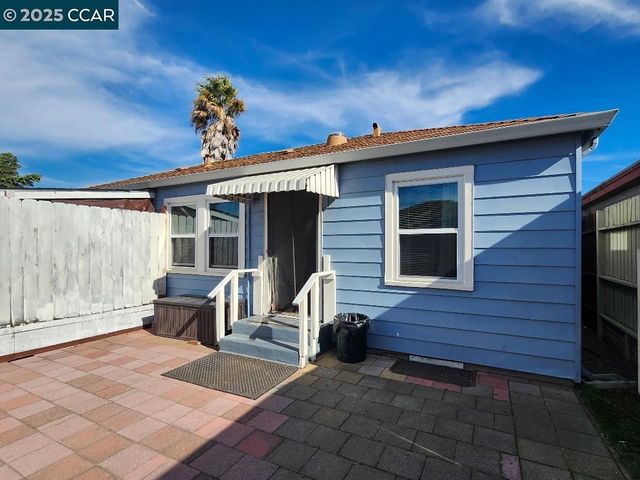 2717 21St St, San Pablo, CA 94806