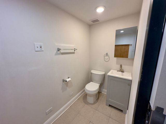 4401 N Keeler Avenue, Chicago, IL 60641