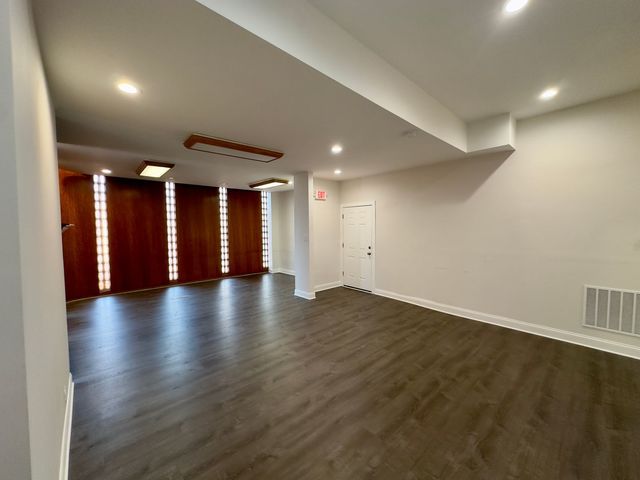 4401 N Keeler Avenue, Chicago, IL 60641