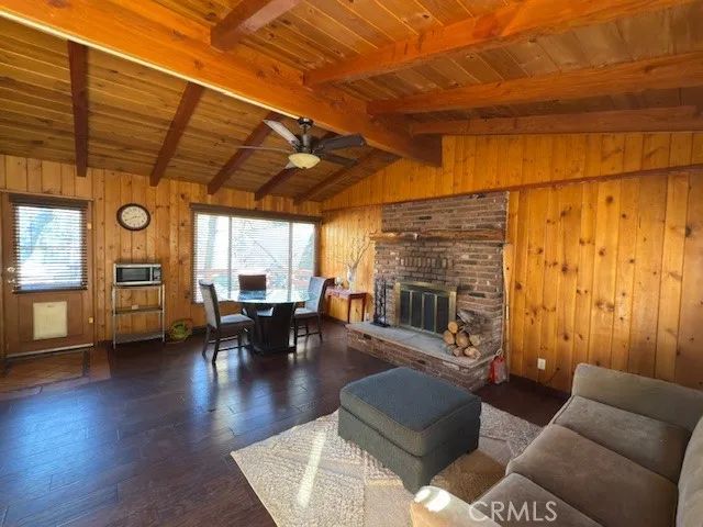 631 Oak Knoll Drive, Green Valley Lake, CA 92341