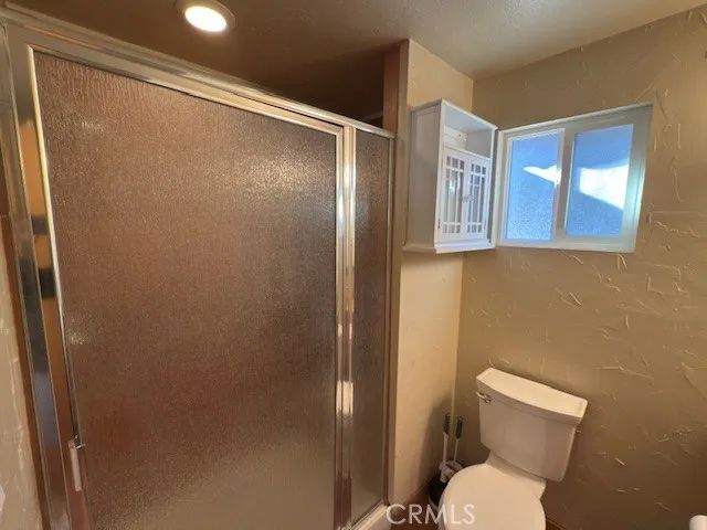 631 Oak Knoll Drive, Green Valley Lake, CA 92341