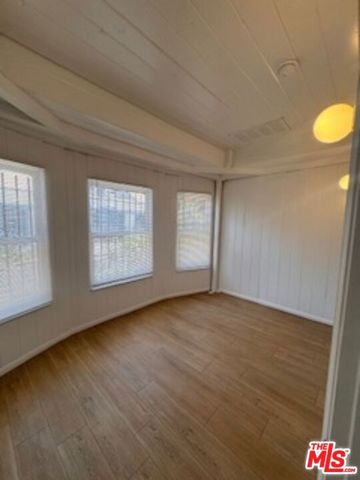 1434 W 22nd Street, Los Angeles, CA 90007
