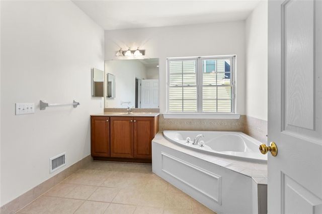 5855 Monocacy Drive, Hanover Twp, PA 18017