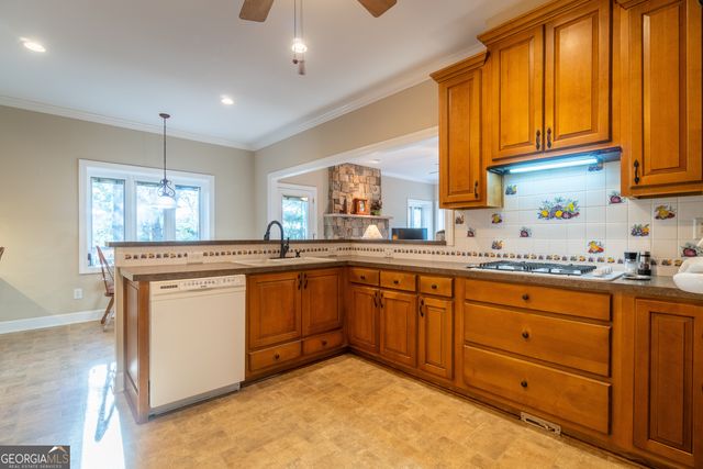 65 Kempten Strasse, Helen, GA 30545