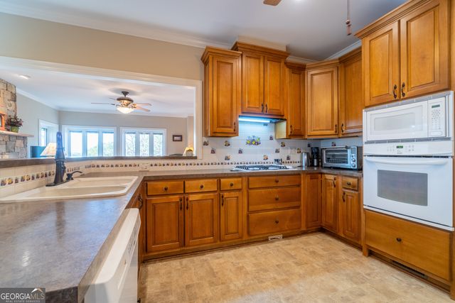 65 Kempten Strasse, Helen, GA 30545