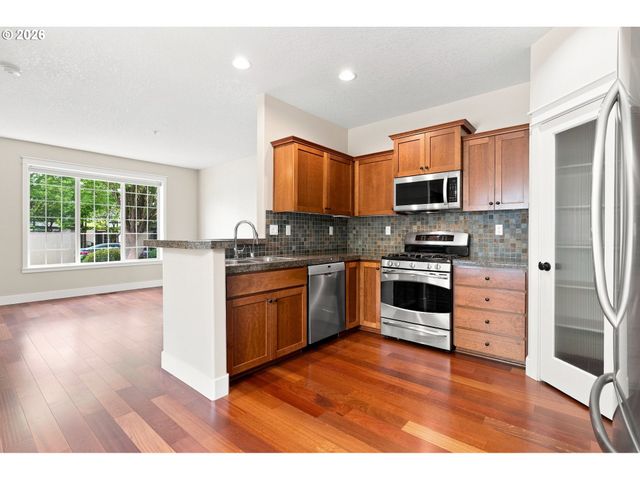 29101 Sw VILLEBOIS Dr, Wilsonville, OR 97070