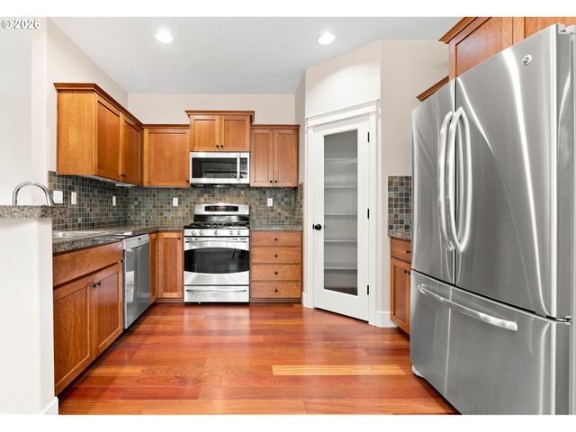 29101 Sw VILLEBOIS Dr, Wilsonville, OR 97070