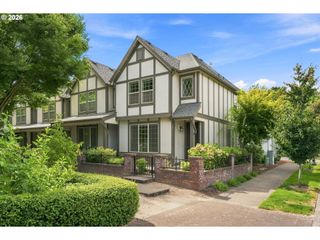 29101 Sw VILLEBOIS Dr, Wilsonville, OR 97070