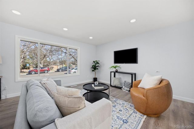 7964 E Costilla Boulevard, Centennial, CO 80112