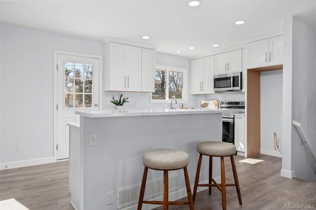 7964 E Costilla Boulevard, Centennial, CO 80112