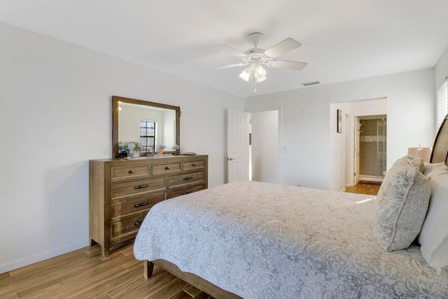 1112 Keystone Drive N A, Jupiter, FL 33458