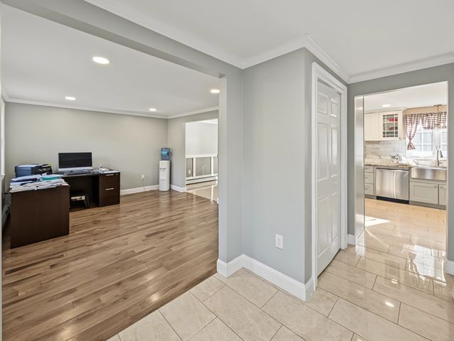34 Conservation Dr, Douglas, MA 01516