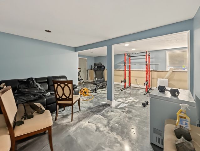 34 Conservation Dr, Douglas, MA 01516