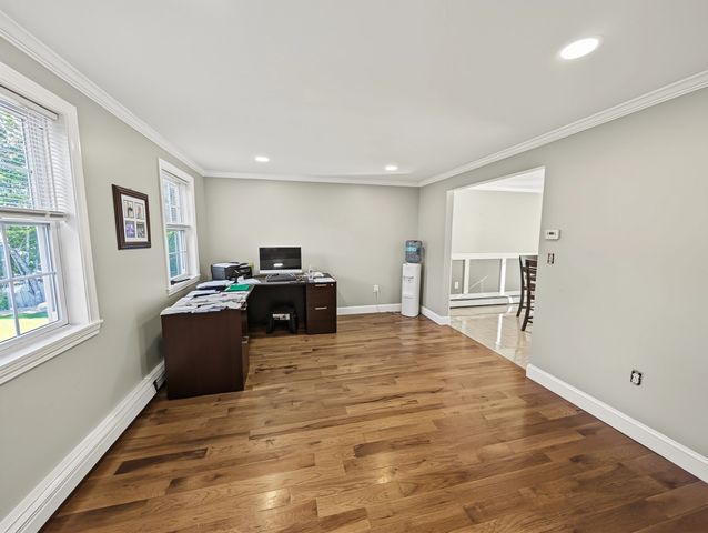34 Conservation Dr, Douglas, MA 01516