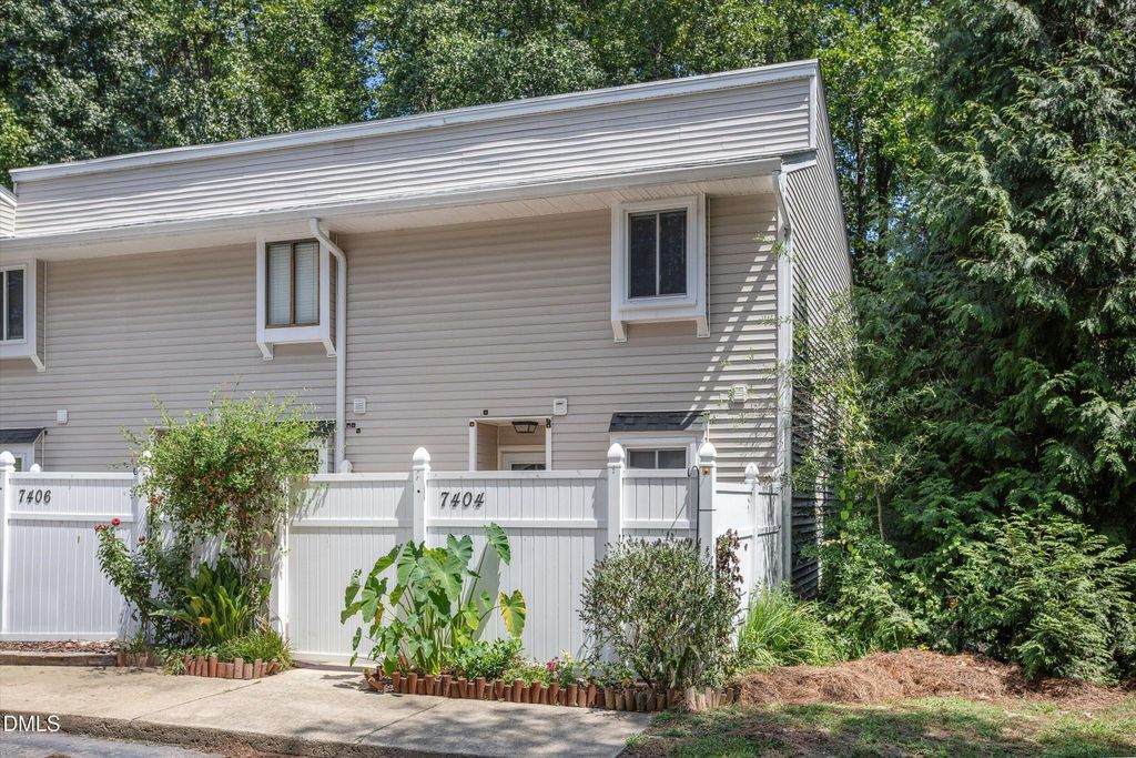7404 Sandy Creek Drive, Raleigh, NC 27615